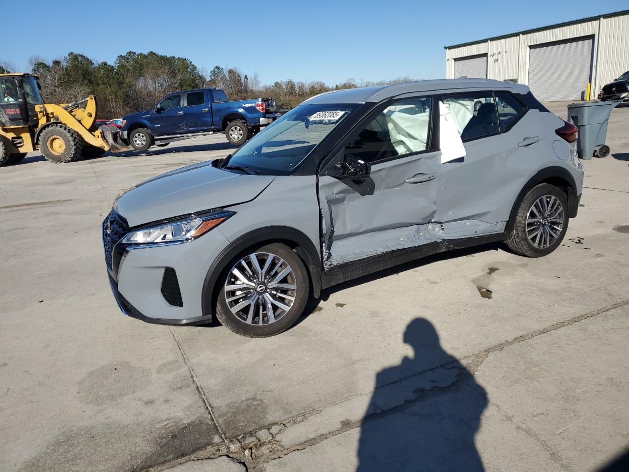 NISSAN KICKS SV 2024