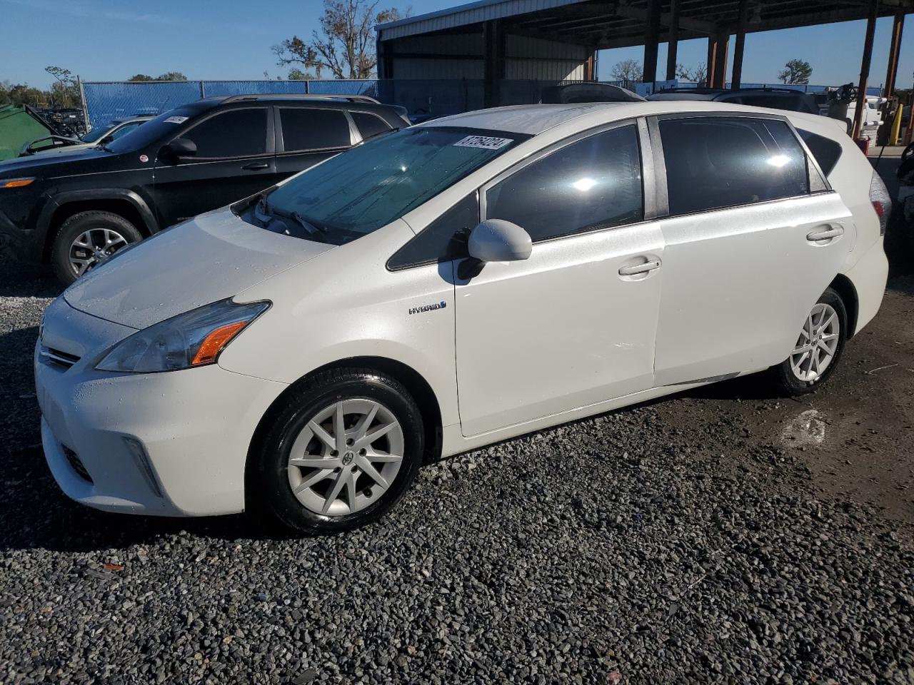 TOYOTA PRIUS V 2014