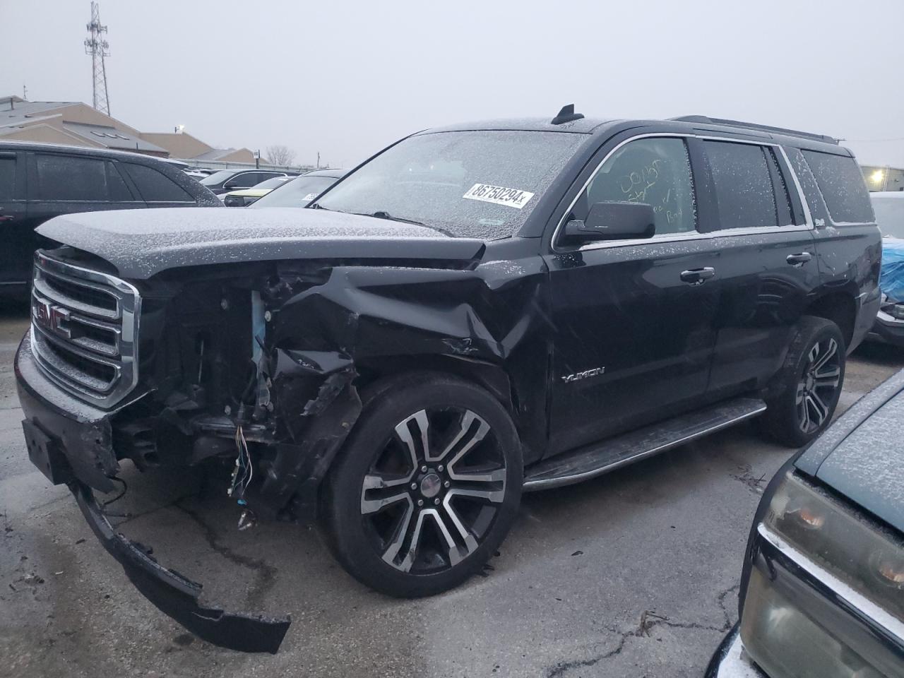 GMC YUKON SLE 2018