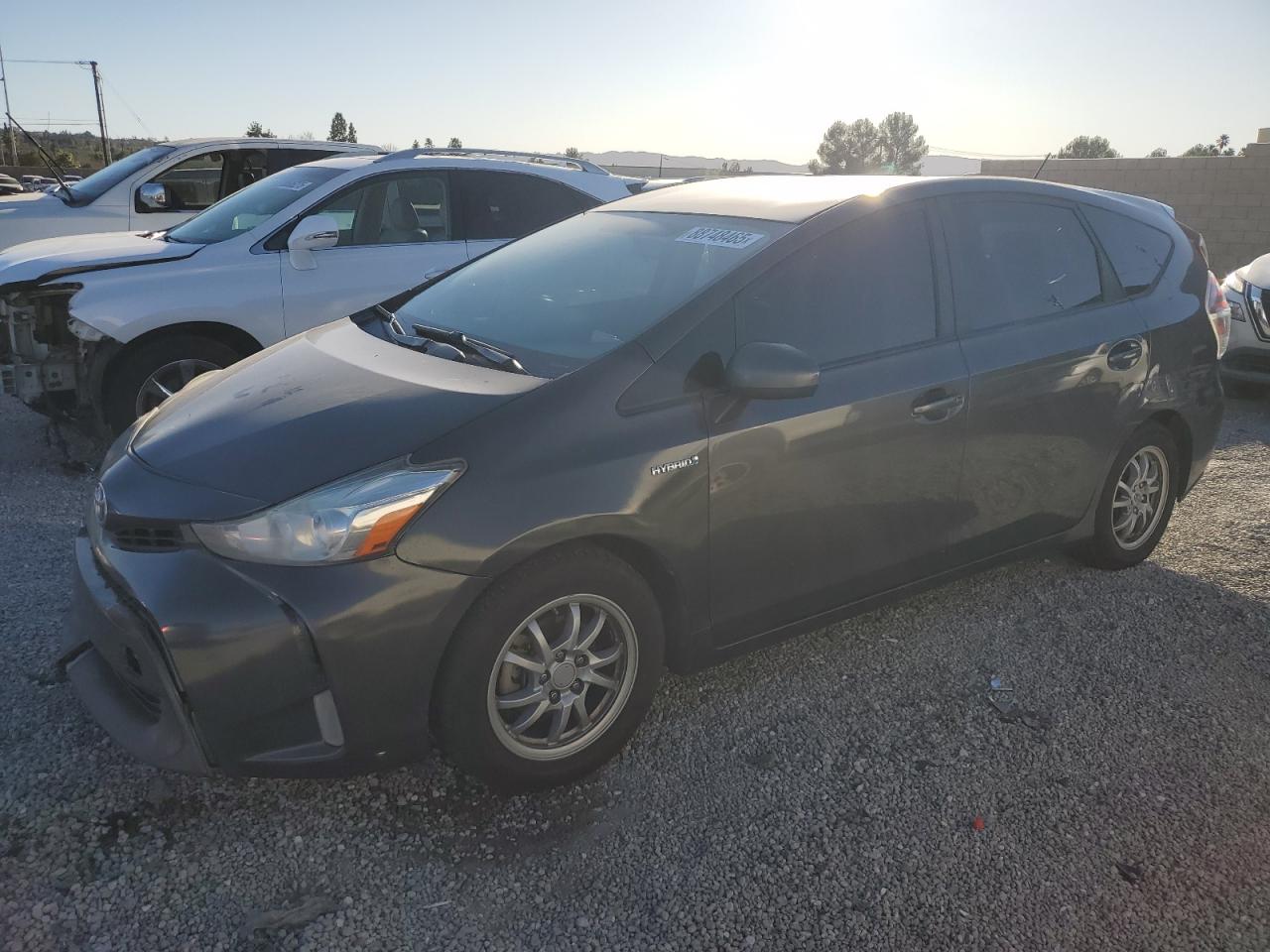 TOYOTA PRIUS V 2017