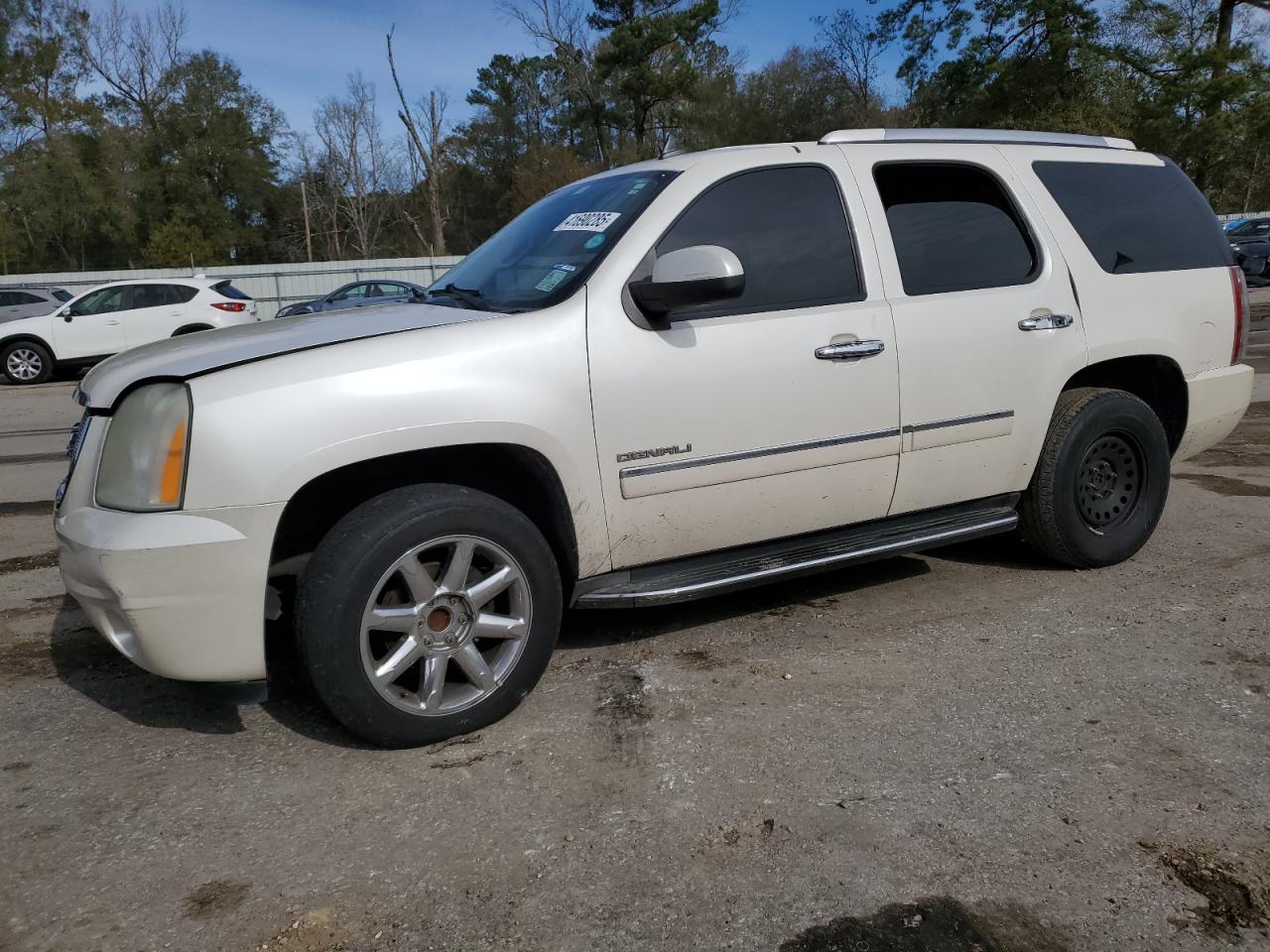 GMC YUKON DENA 2010