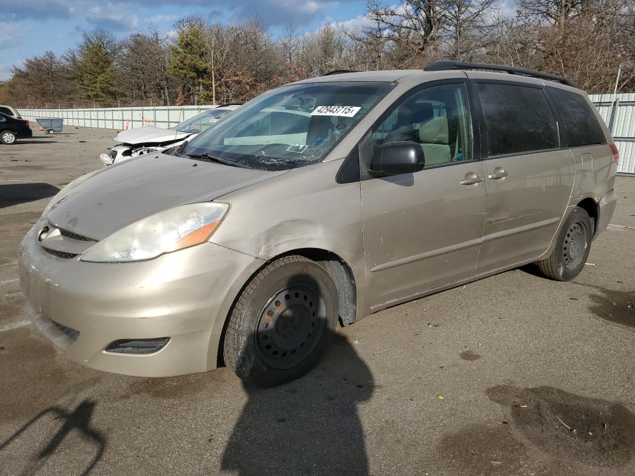 TOYOTA SIENNA CE 2008