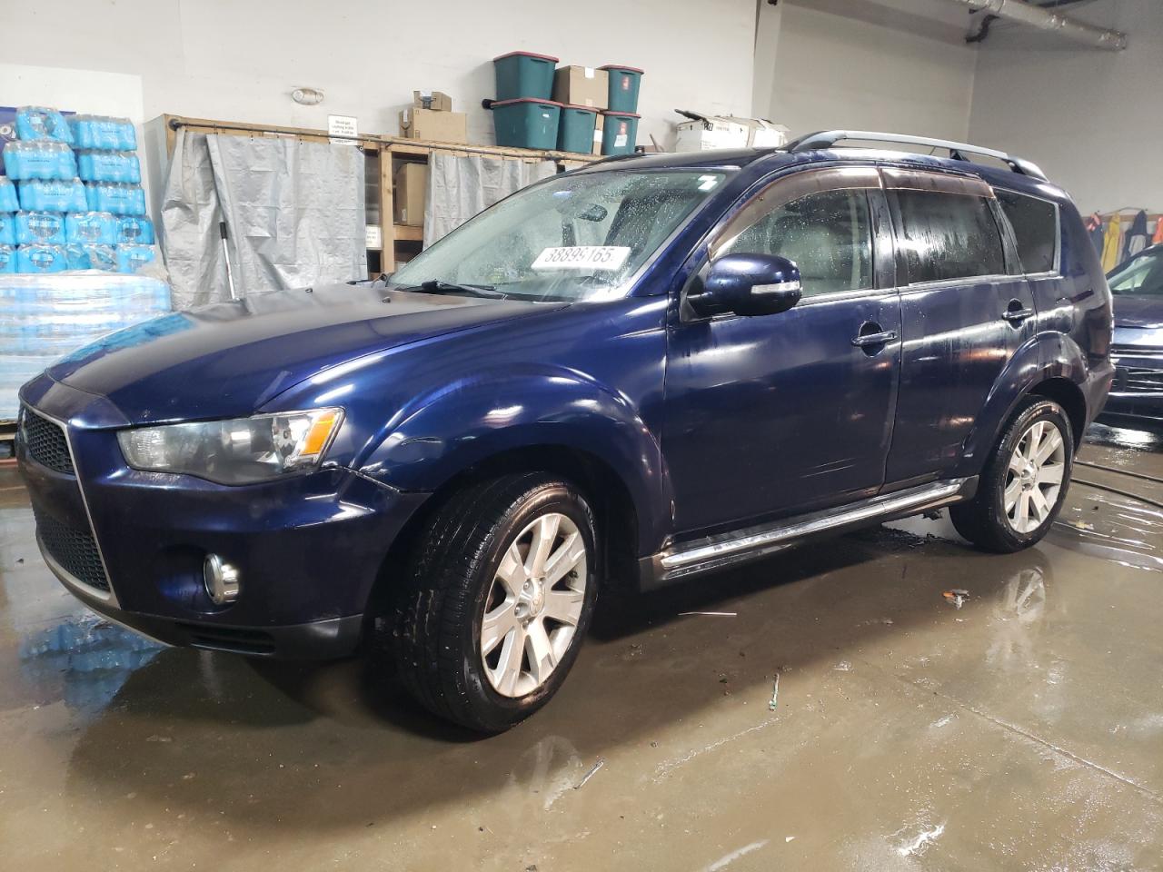 MITSUBISHI OUTLANDER 2013