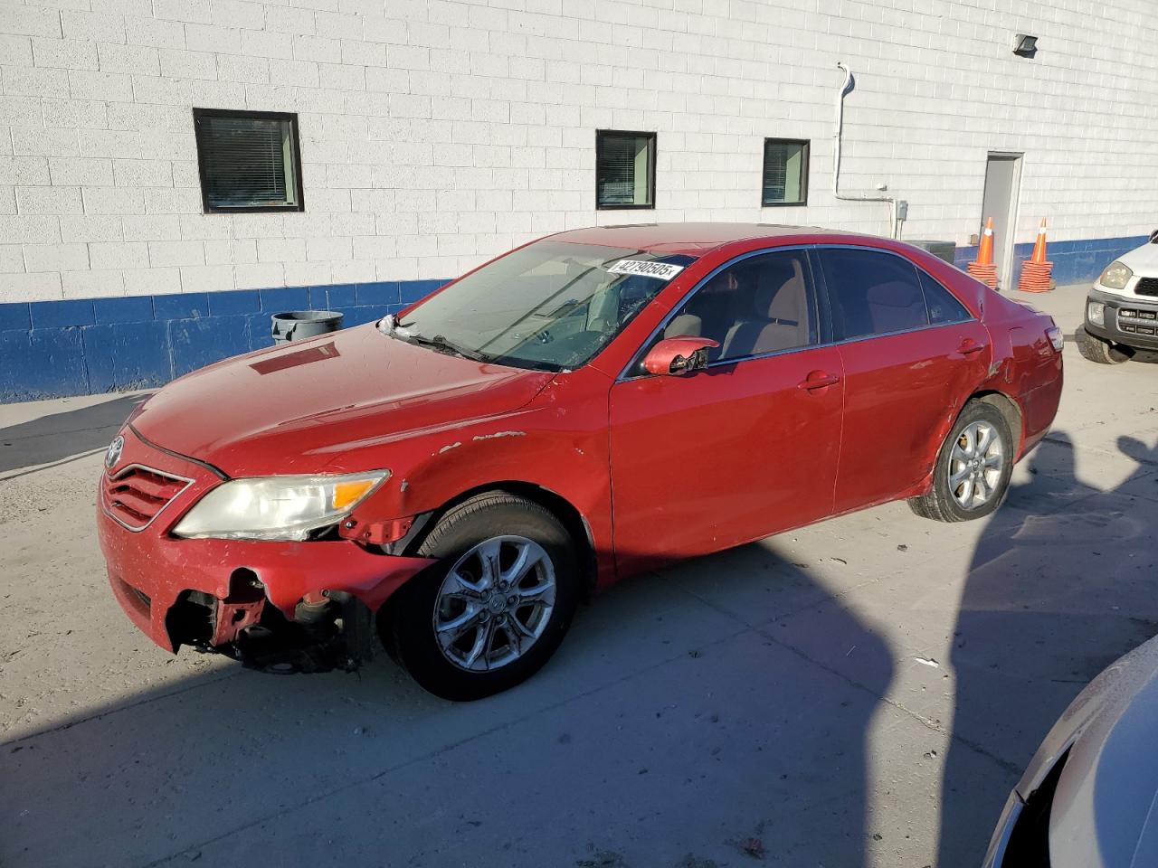 TOYOTA CAMRY BASE 2011