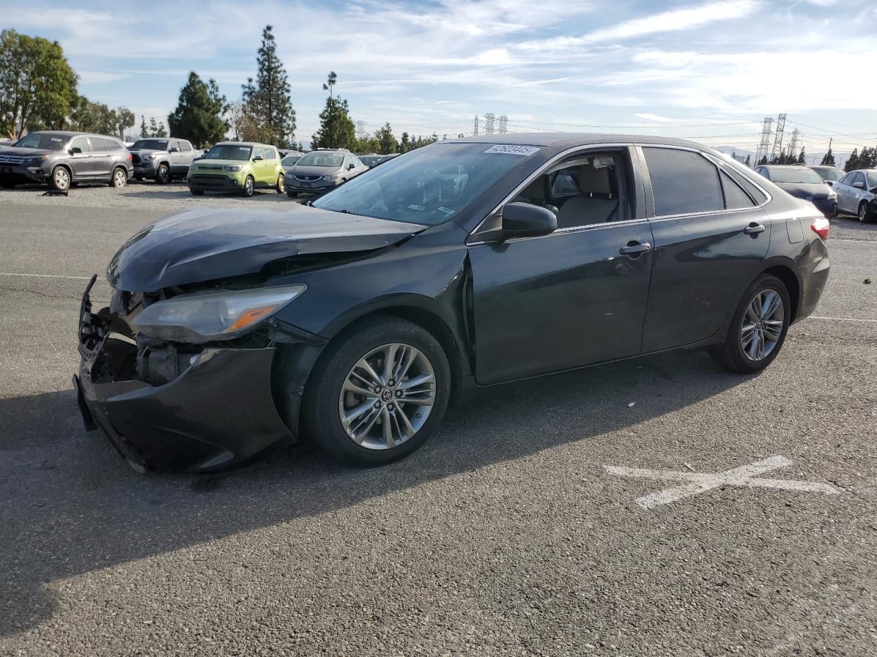 TOYOTA CAMRY LE 2015