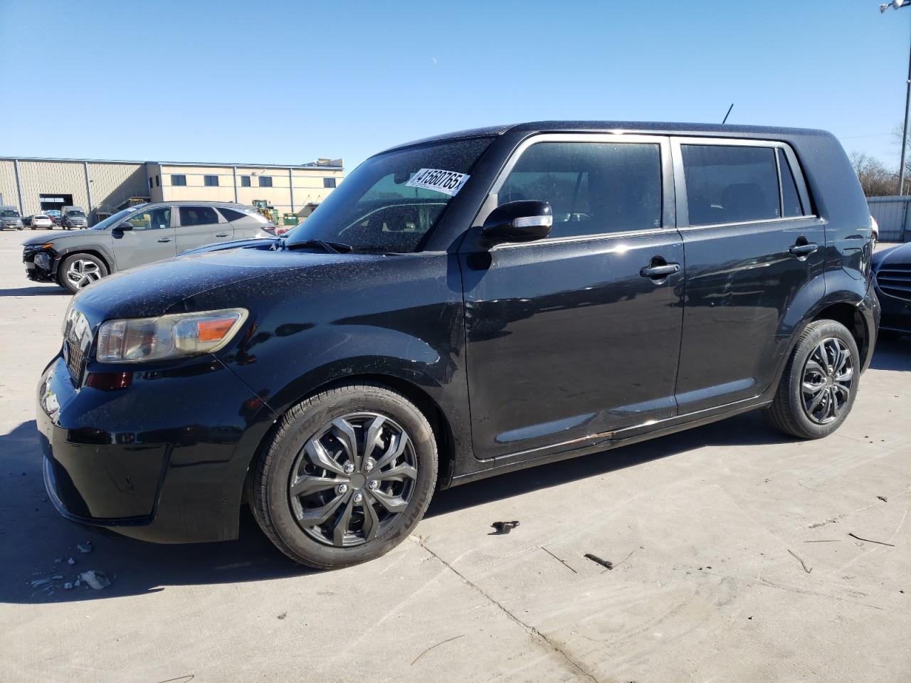 TOYOTA SCION XB 2010