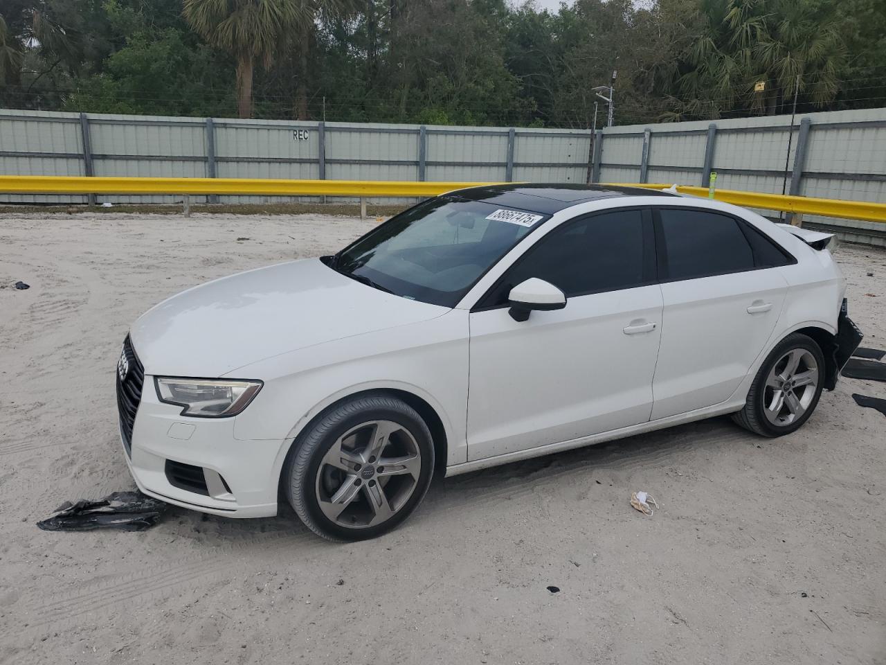 AUDI A3 PREMIUM 2018