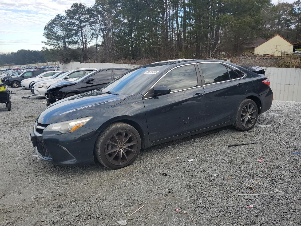 TOYOTA CAMRY LE 2017