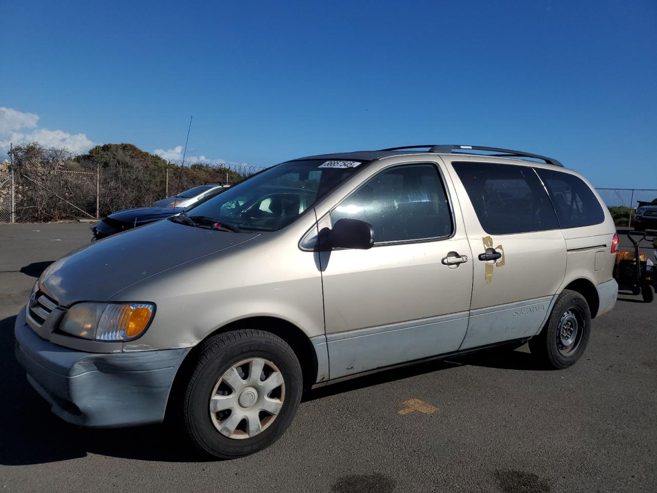 TOYOTA SIENNA CE 2002