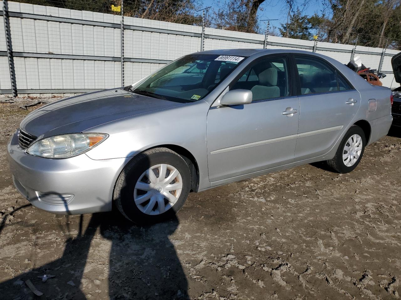 TOYOTA CAMRY LE 2005