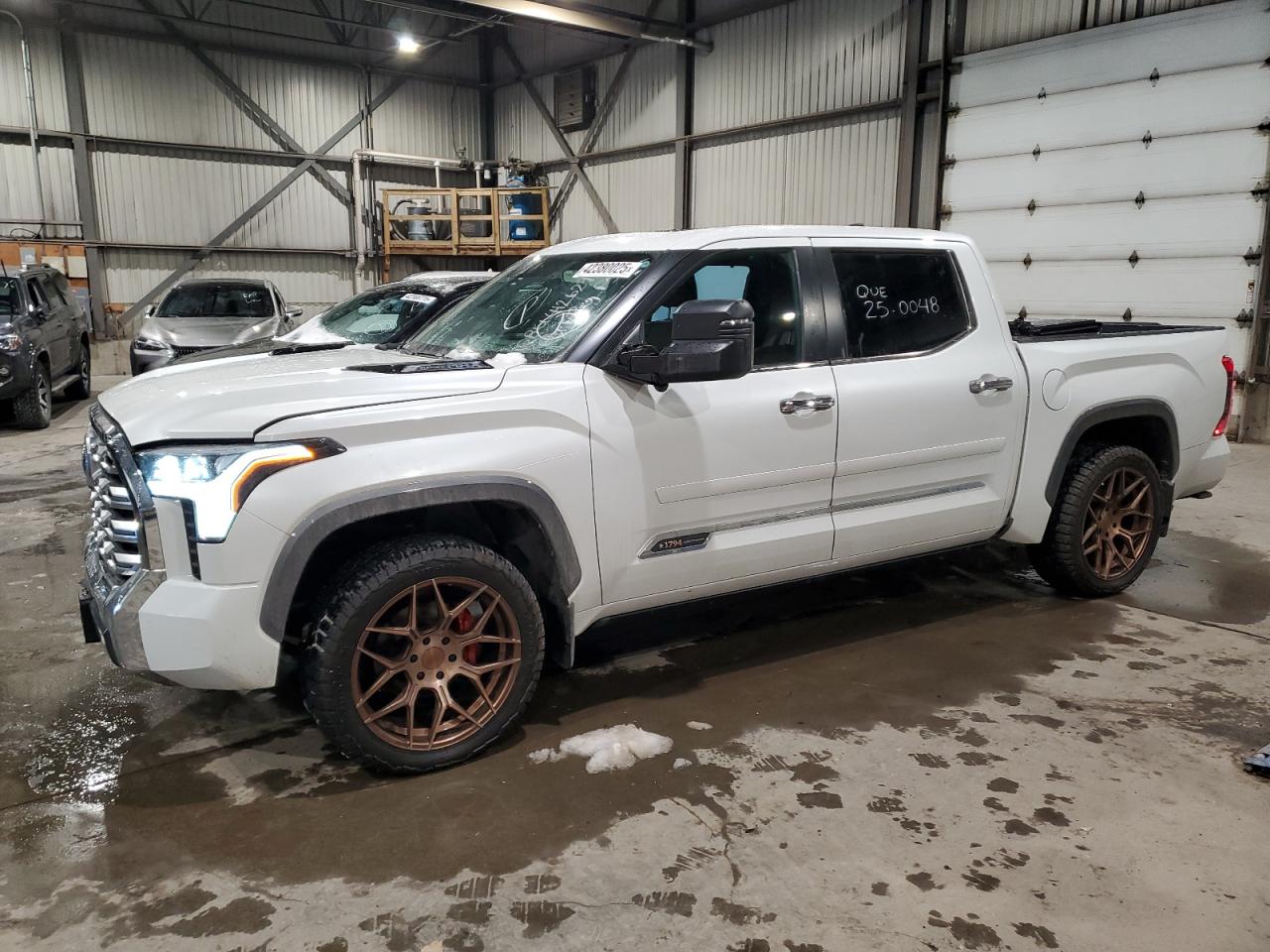 TOYOTA TUNDRA CRE 2024