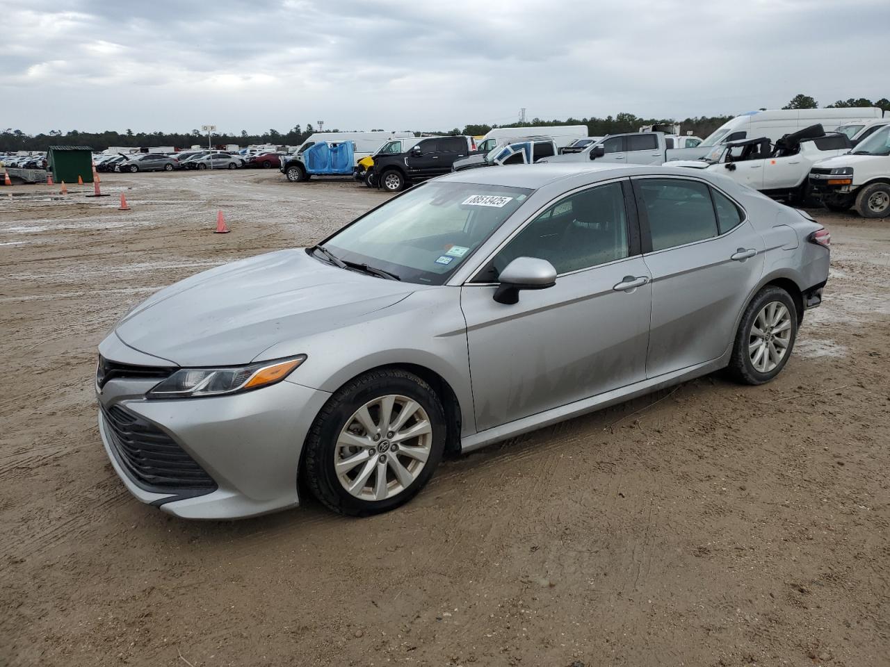 TOYOTA CAMRY LE 2020