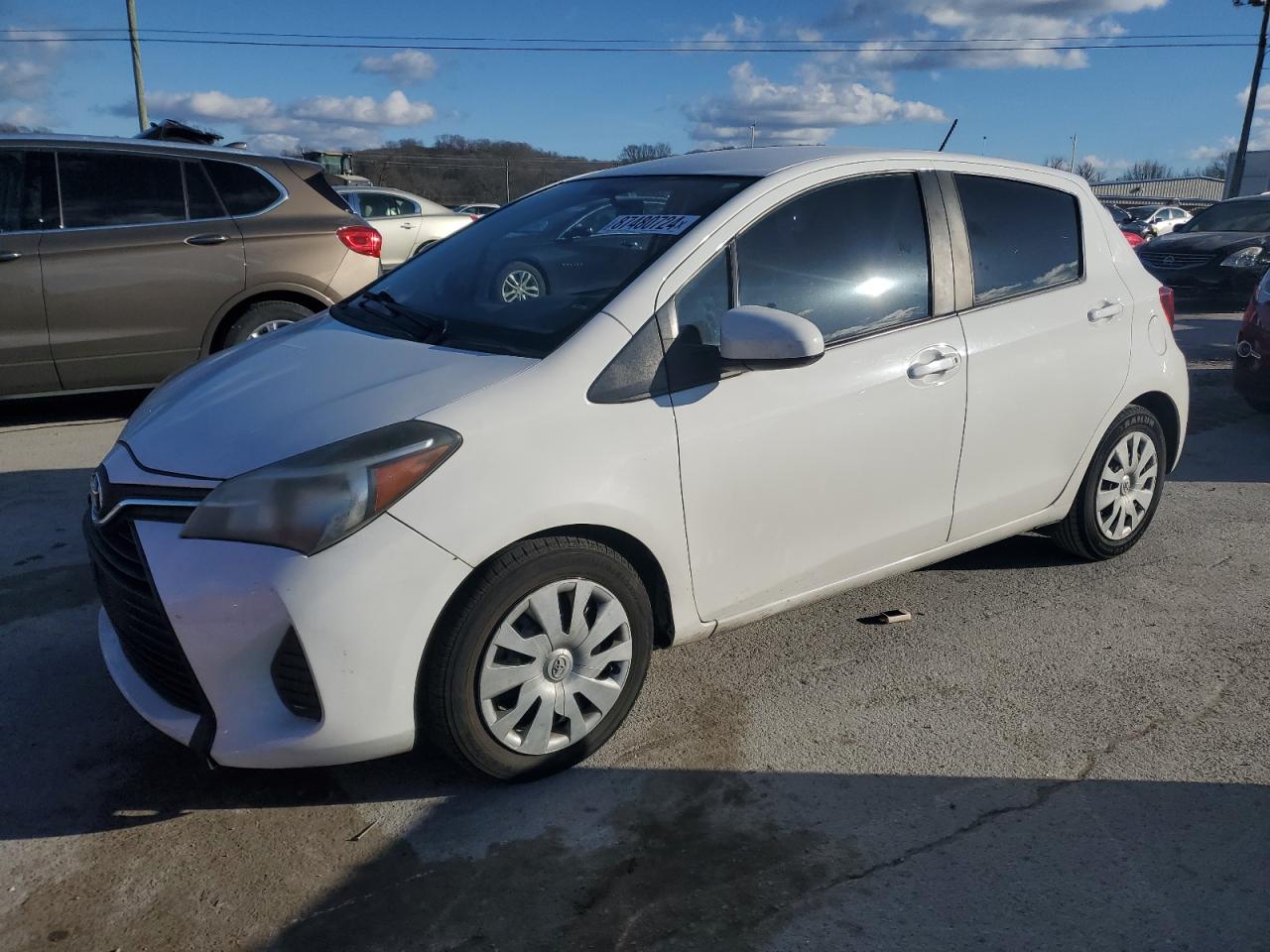 TOYOTA YARIS 2015
