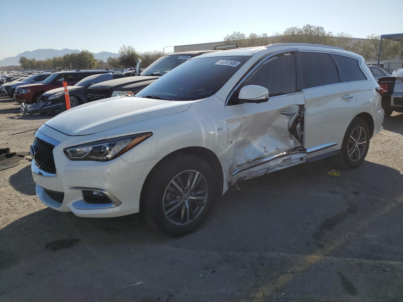 INFINITI QX60 2016
