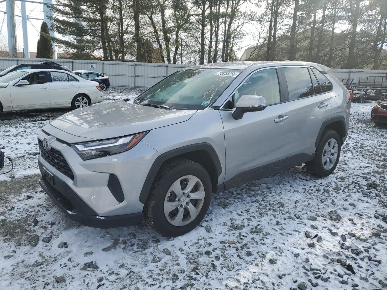 TOYOTA RAV4 LE 2024