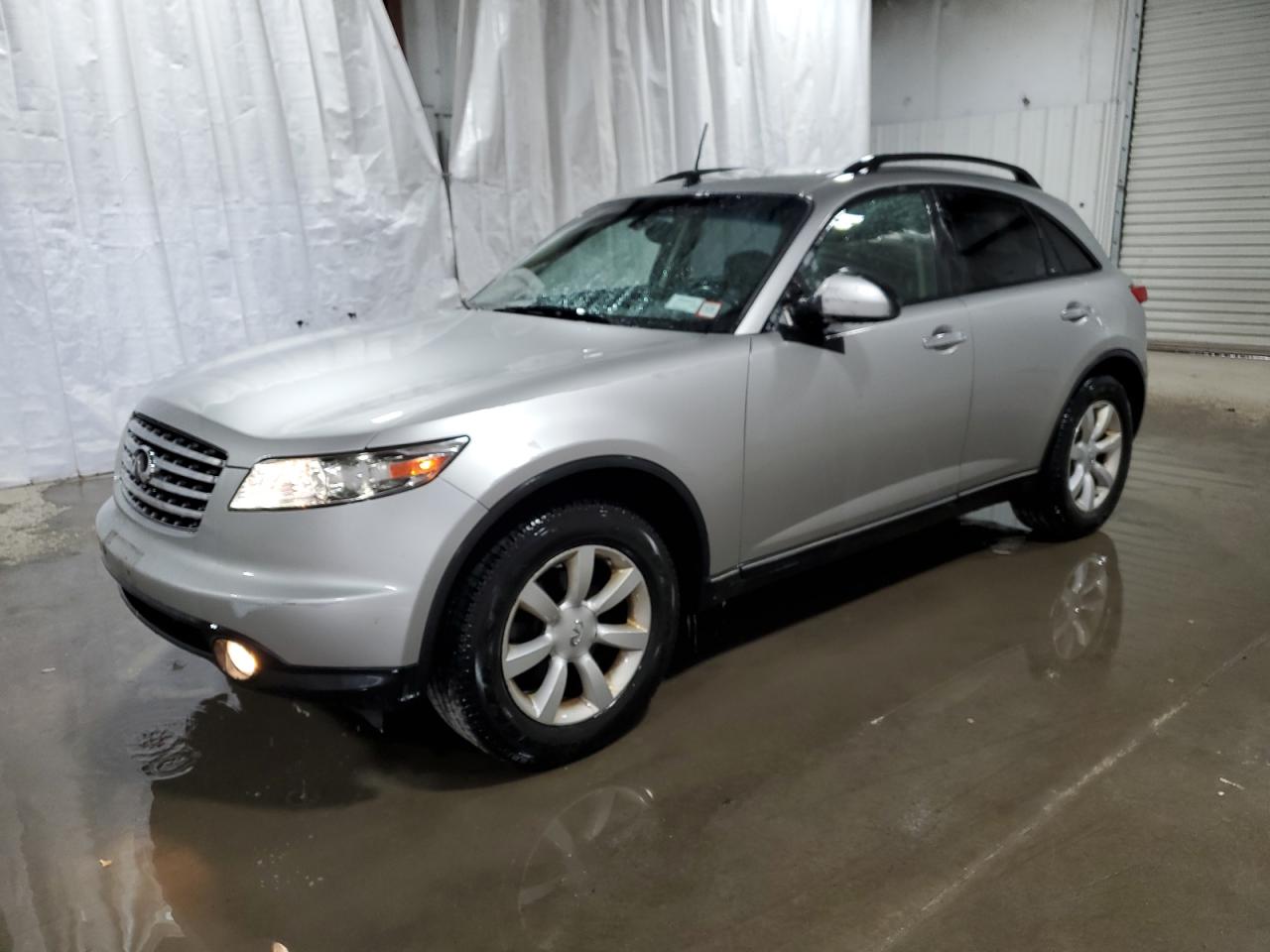 INFINITI FX35 2005