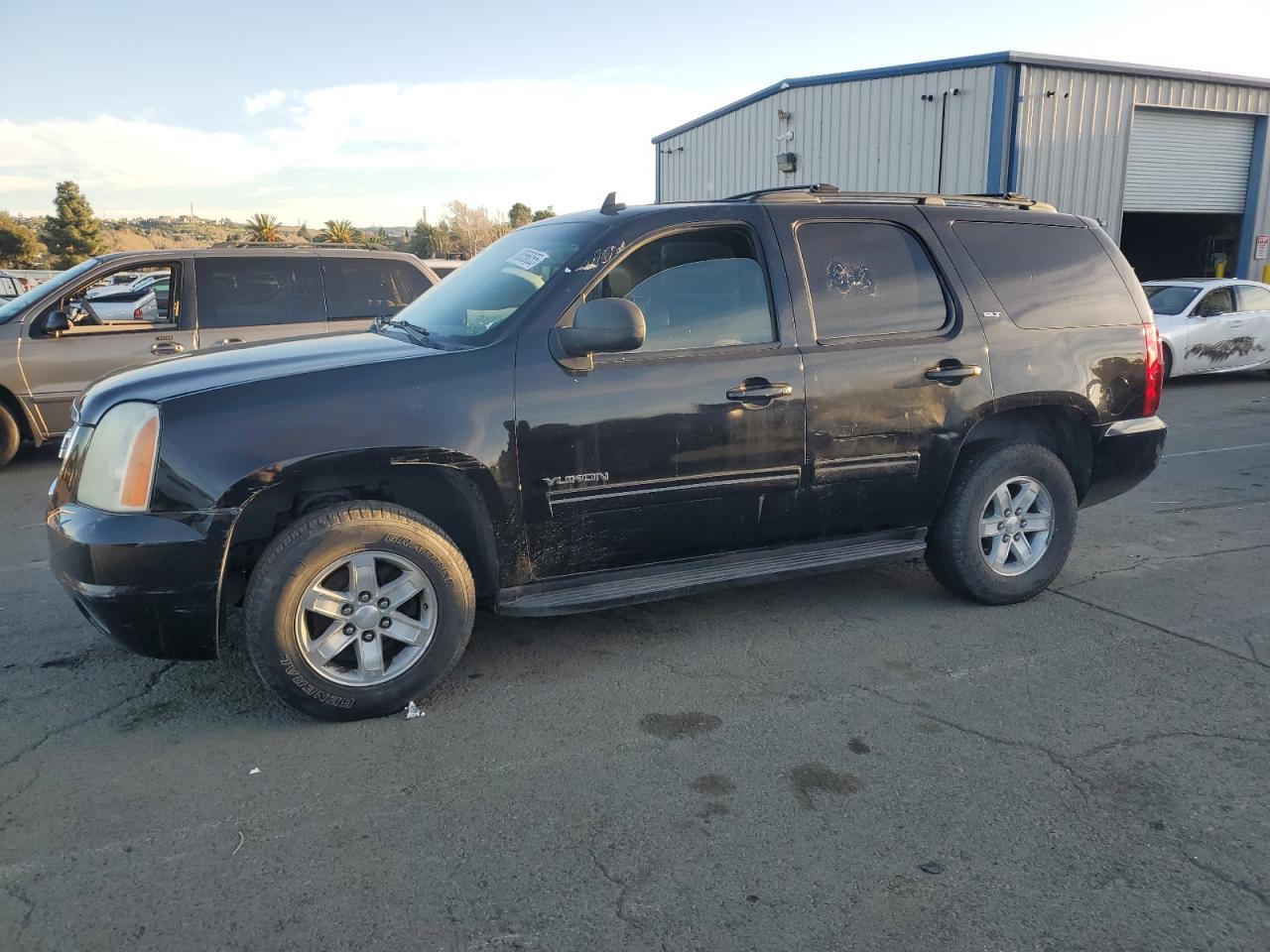 GMC YUKON SLT 2012