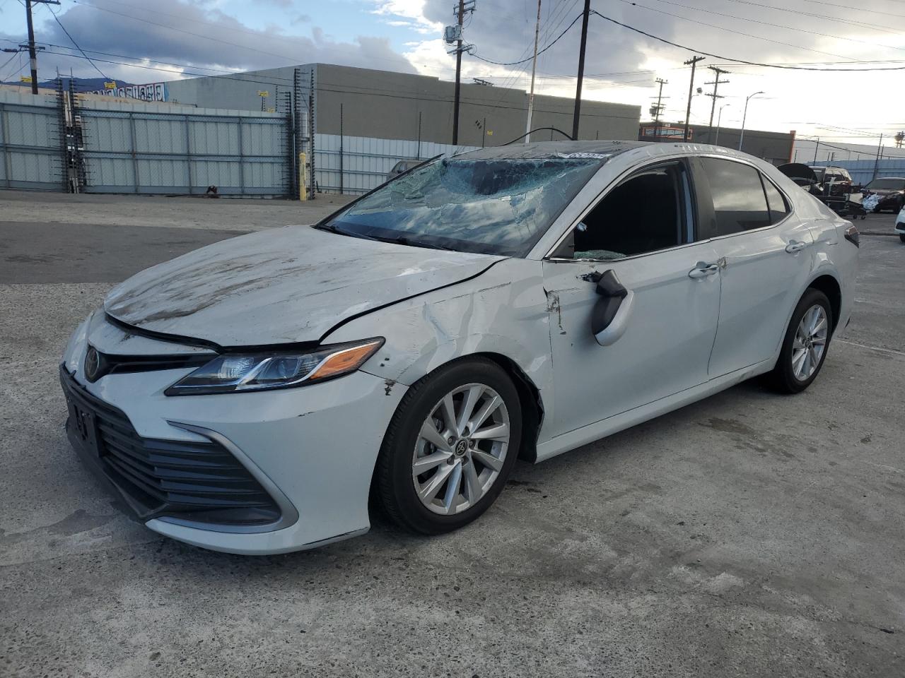 TOYOTA CAMRY 2022