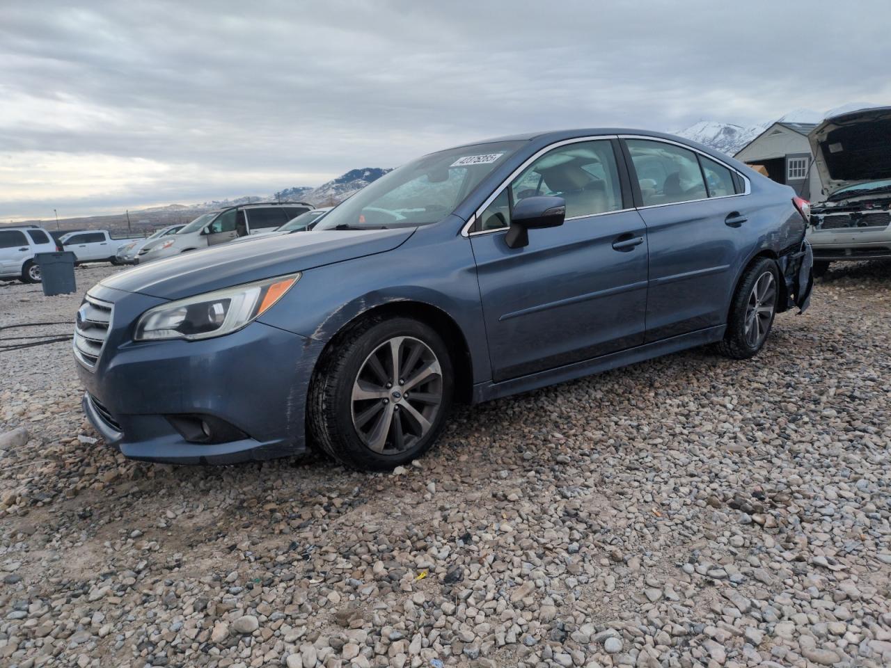 SUBARU LEGACY 2.5 2015