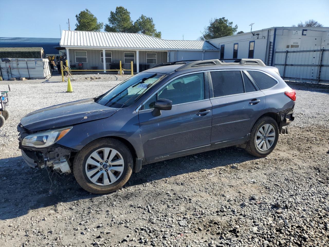 SUBARU OUTBACK 2. 2015