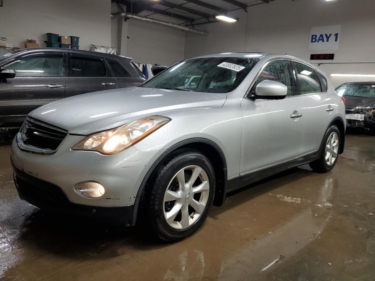 INFINITI EX35 BASE 2010