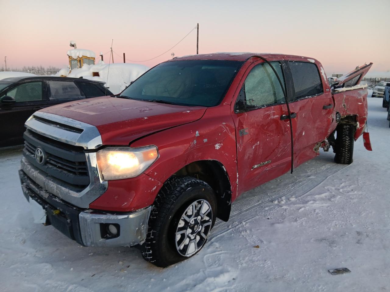 TOYOTA TUNDRA CRE 2014