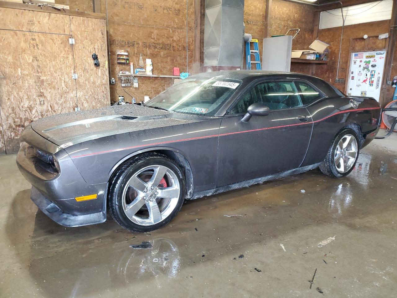 DODGE CHALLENGER 2013