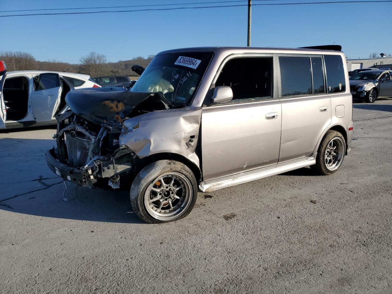 TOYOTA SCION XB 2005