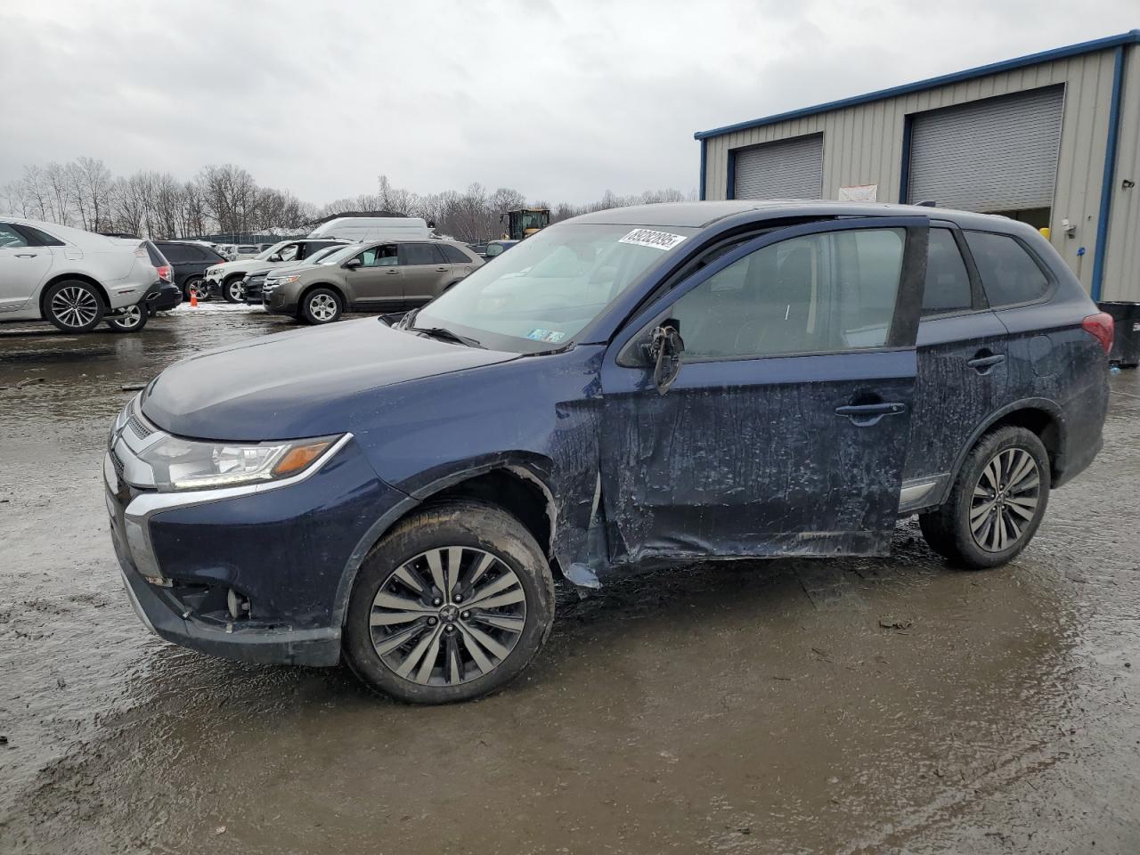MITSUBISHI OUTLANDER 2019