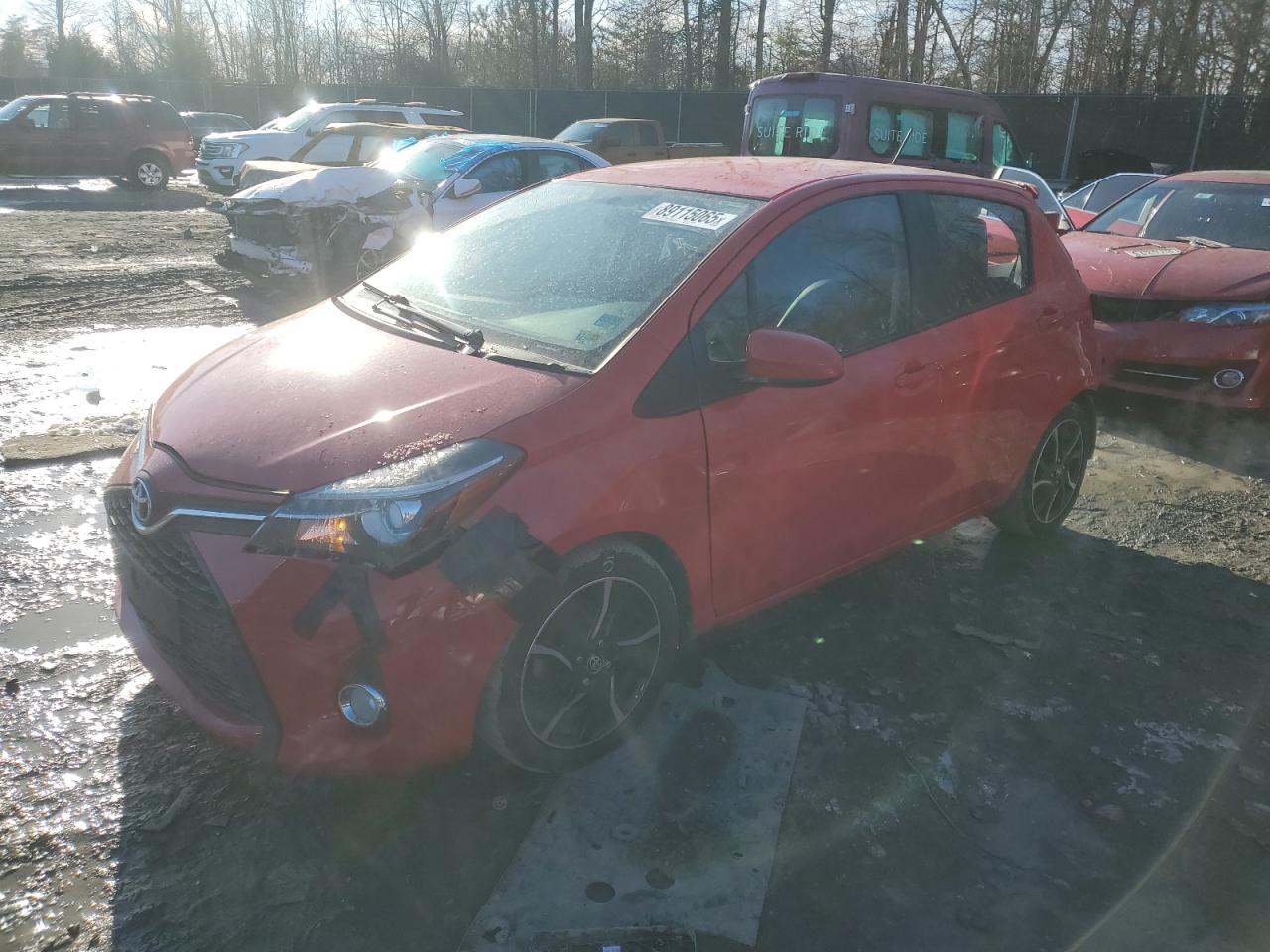 TOYOTA YARIS 2015