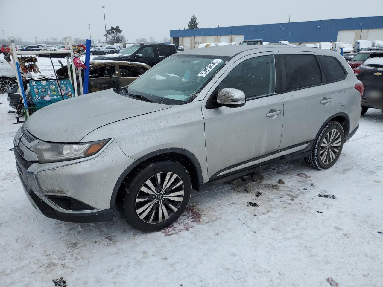 MITSUBISHI OUTLANDER 2019