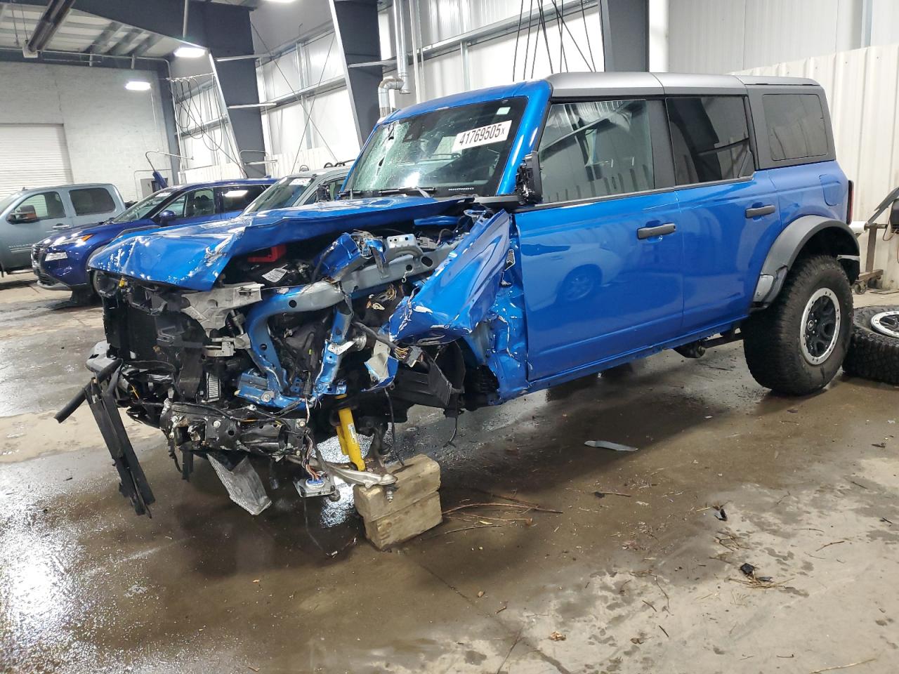 FORD BRONCO BAS 2023
