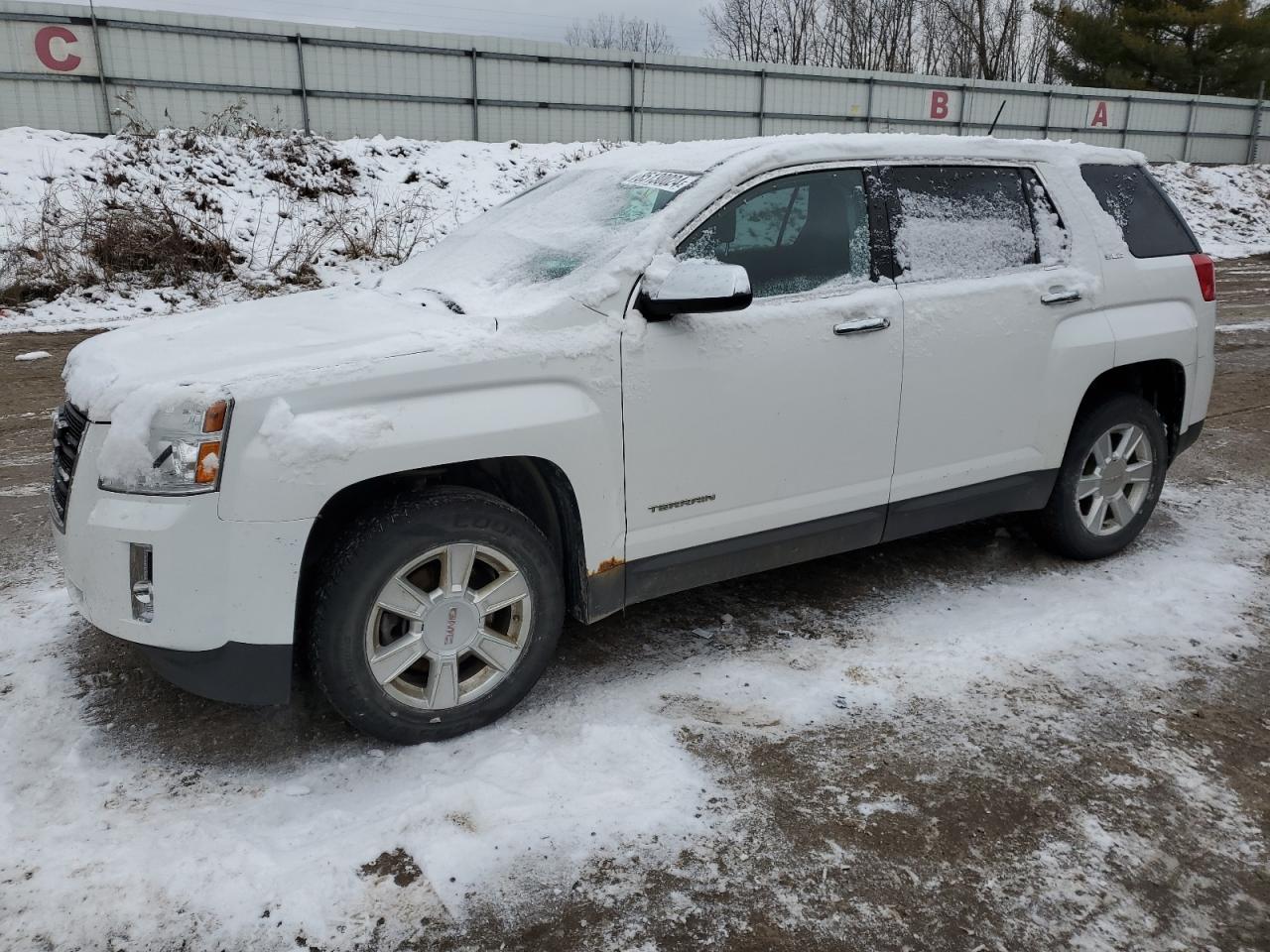 GMC TERRAIN SL 2013