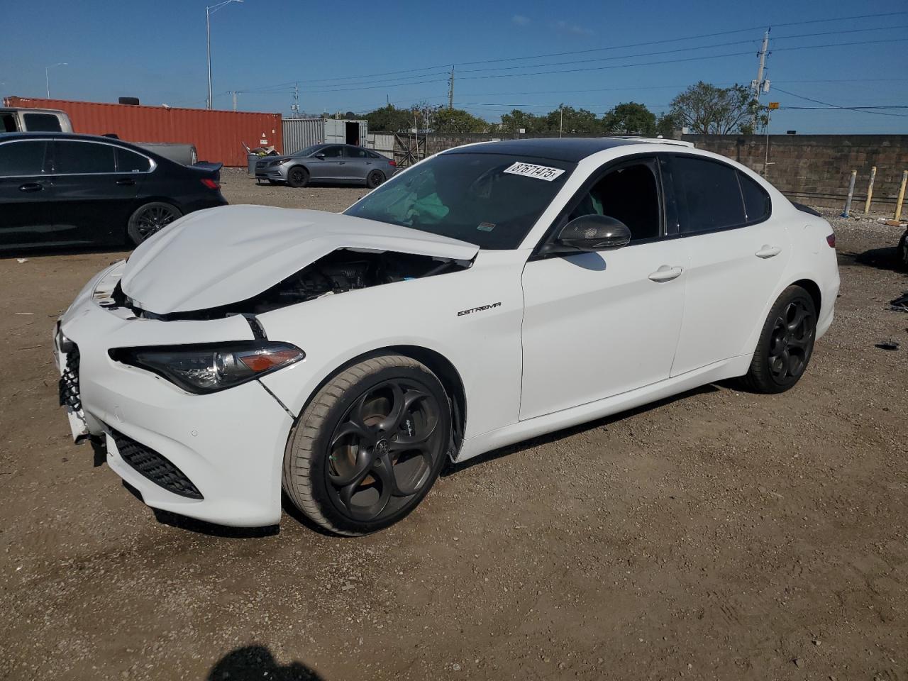 ALFA ROMEO GIULIA TI 2023