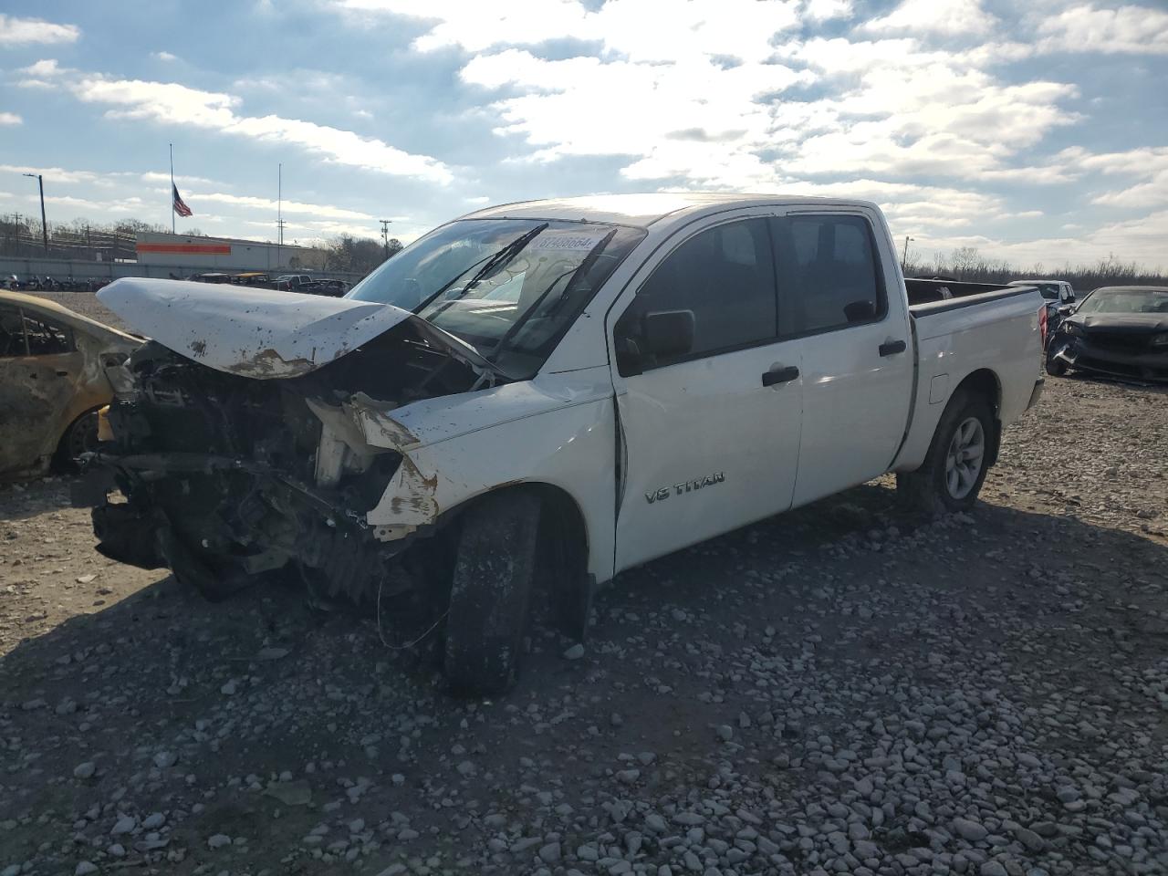 NISSAN TITAN S 2011