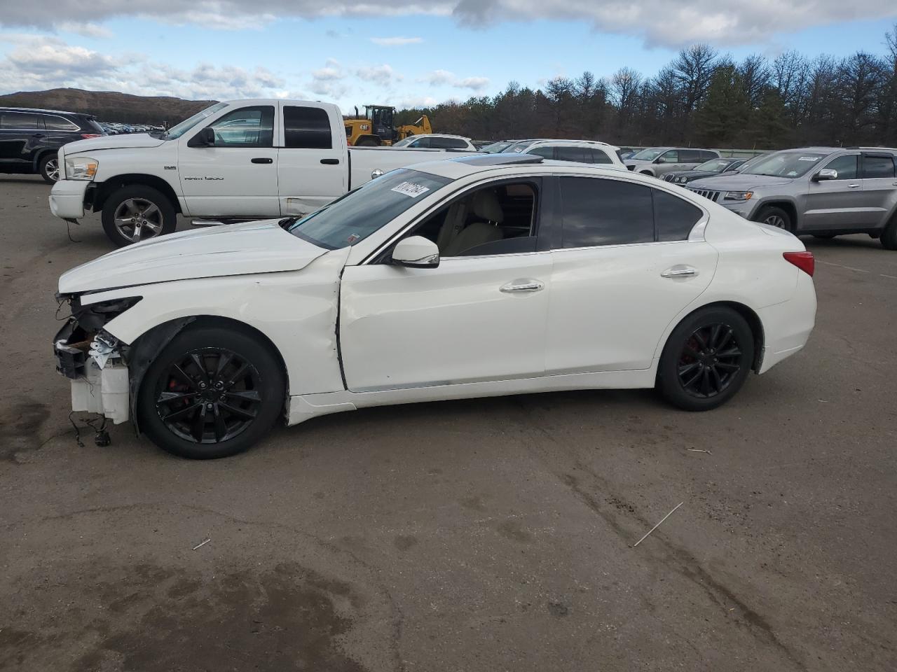 INFINITI Q50 2015