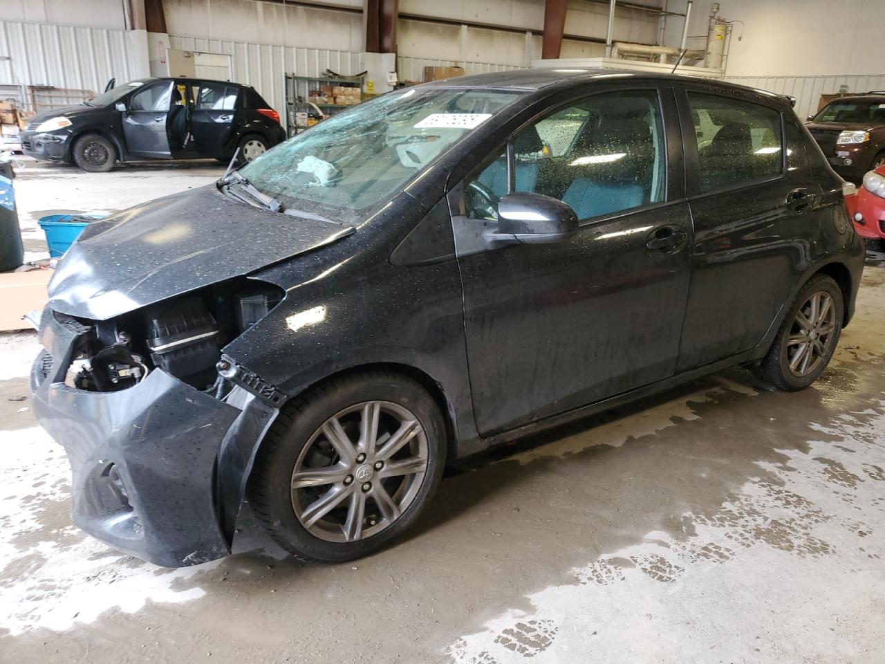 TOYOTA YARIS 2012