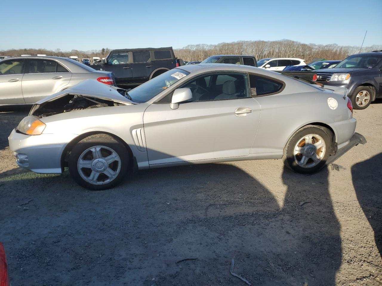 HYUNDAI TIBURON 2003
