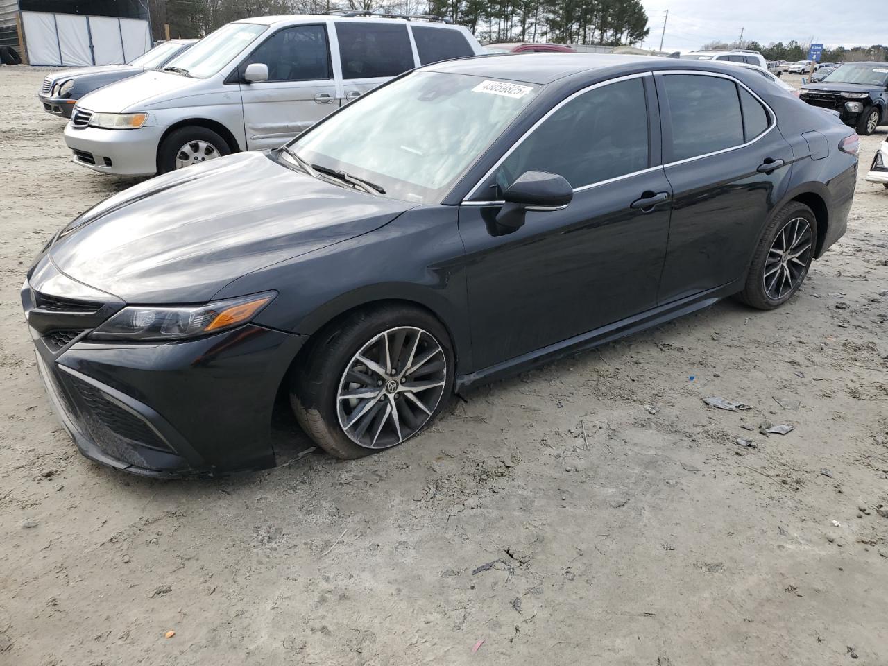 TOYOTA CAMRY SE N 2024