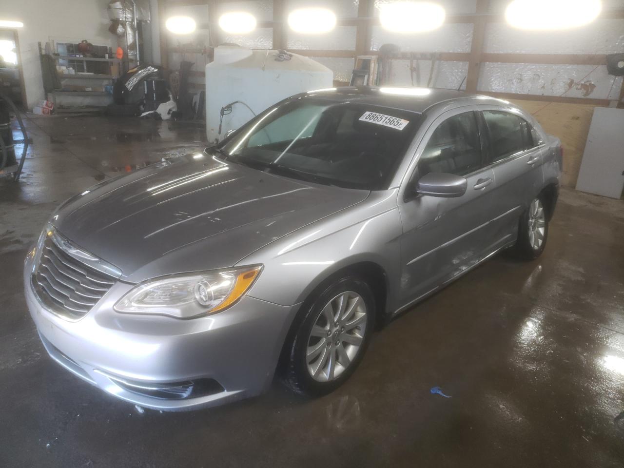 CHRYSLER 200 TOURIN 2013