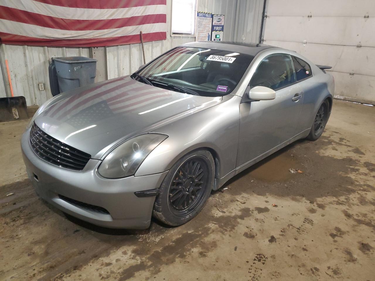 INFINITI G35 2005