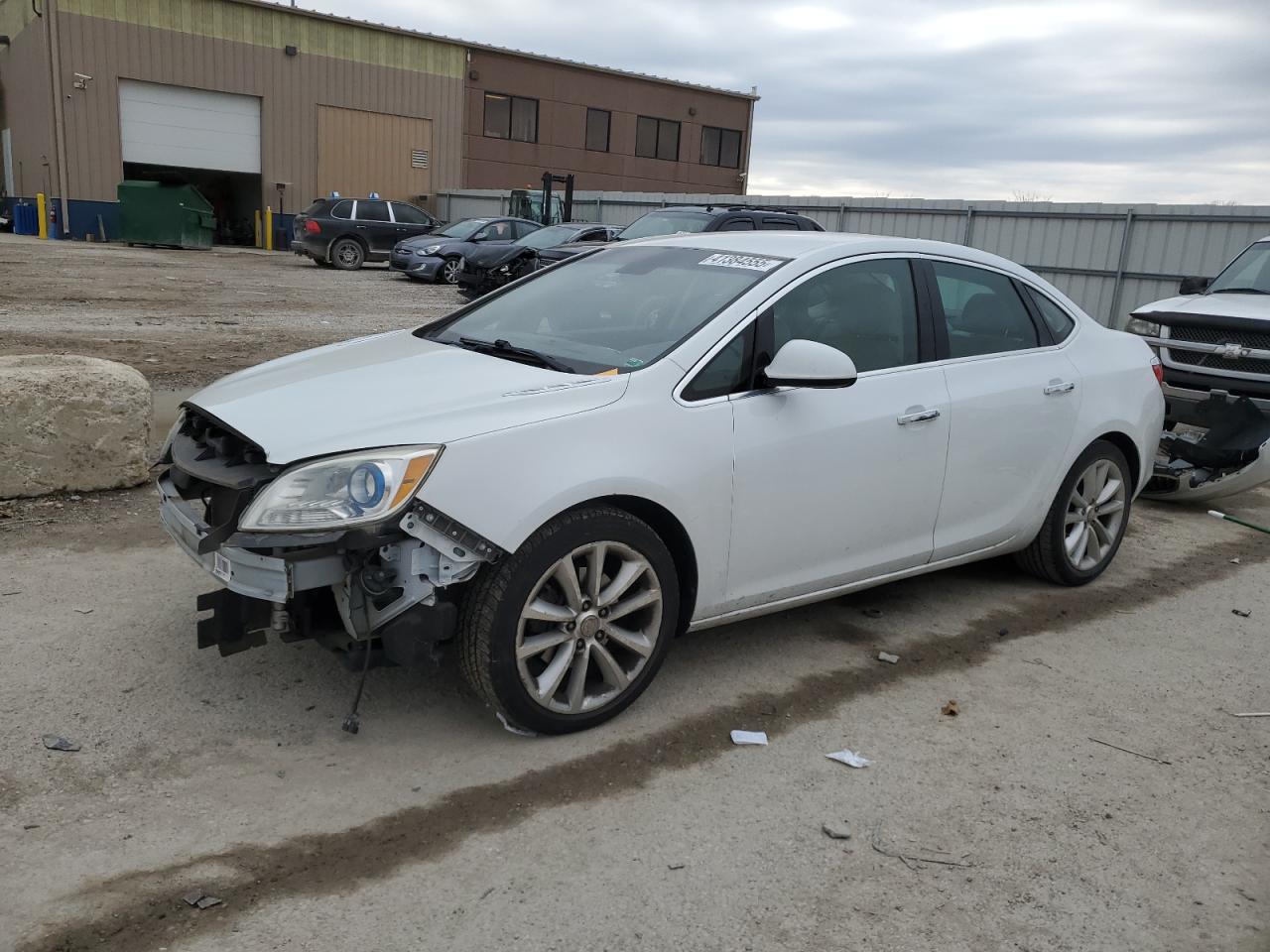 BUICK VERANO 2013