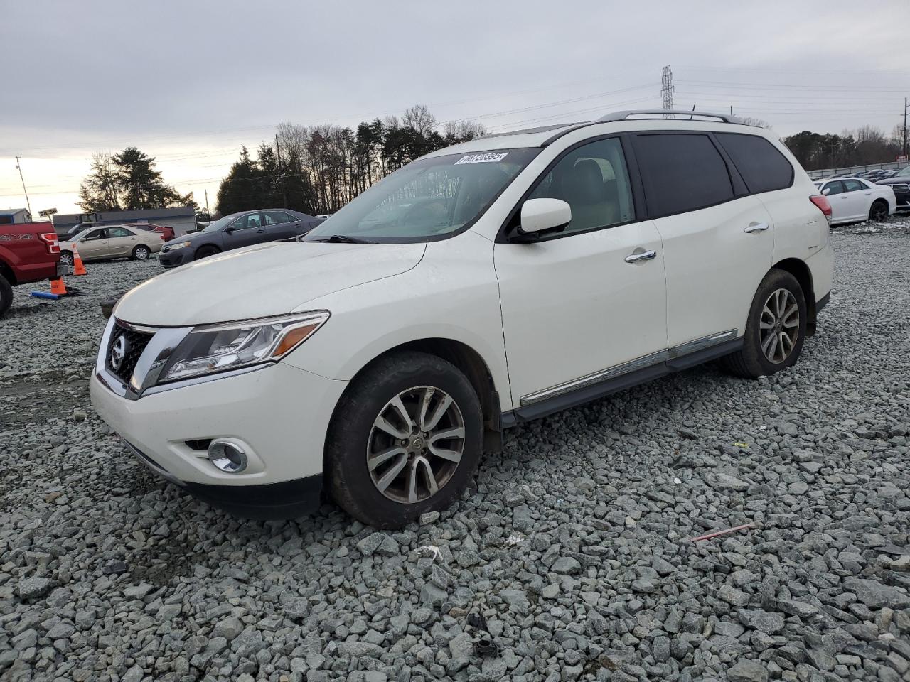 NISSAN PATHFINDER 2015