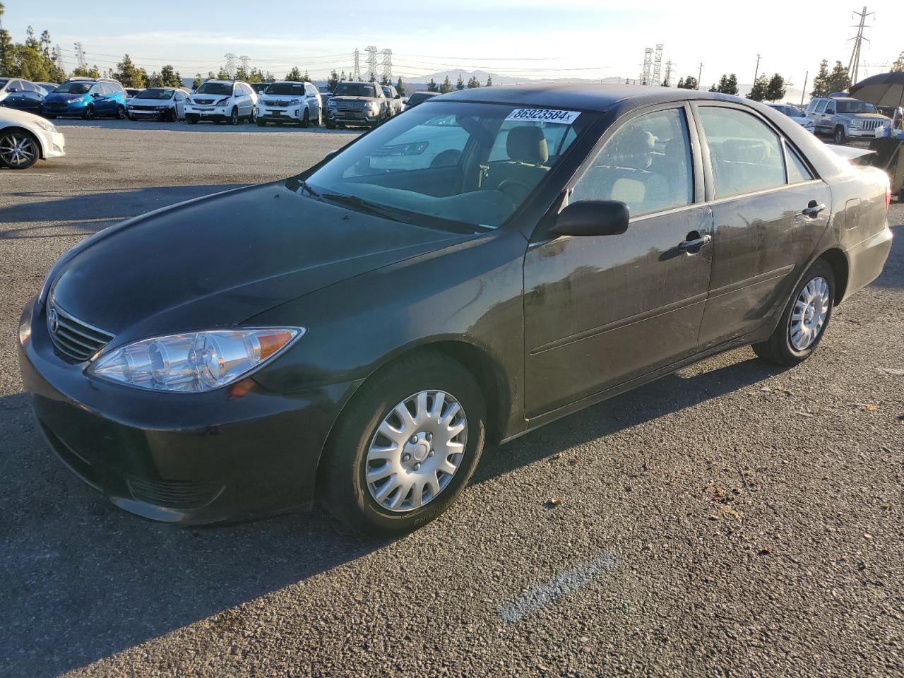 TOYOTA CAMRY LE 2005