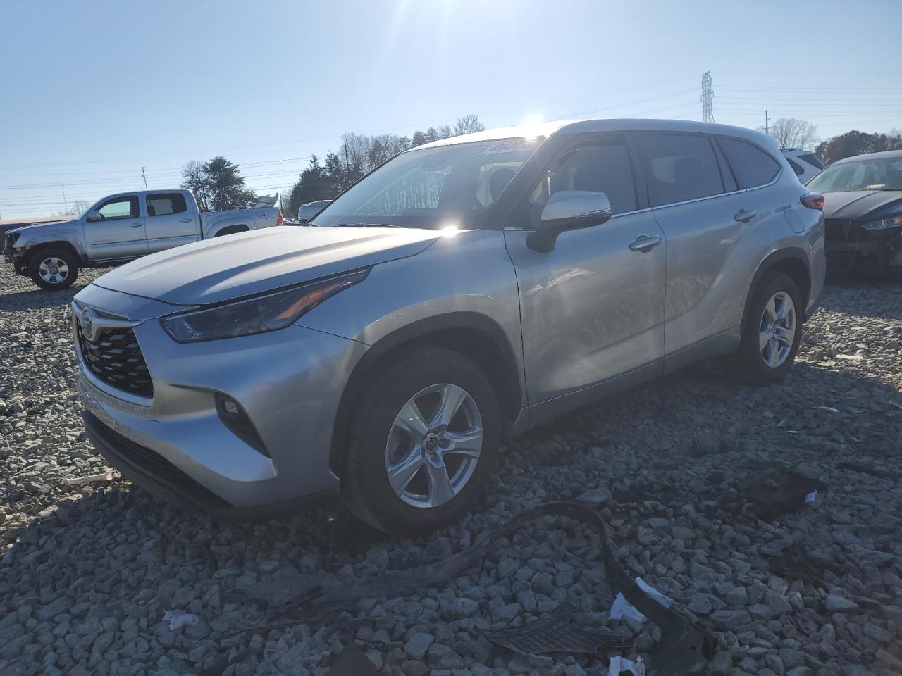 TOYOTA HIGHLANDER 2023