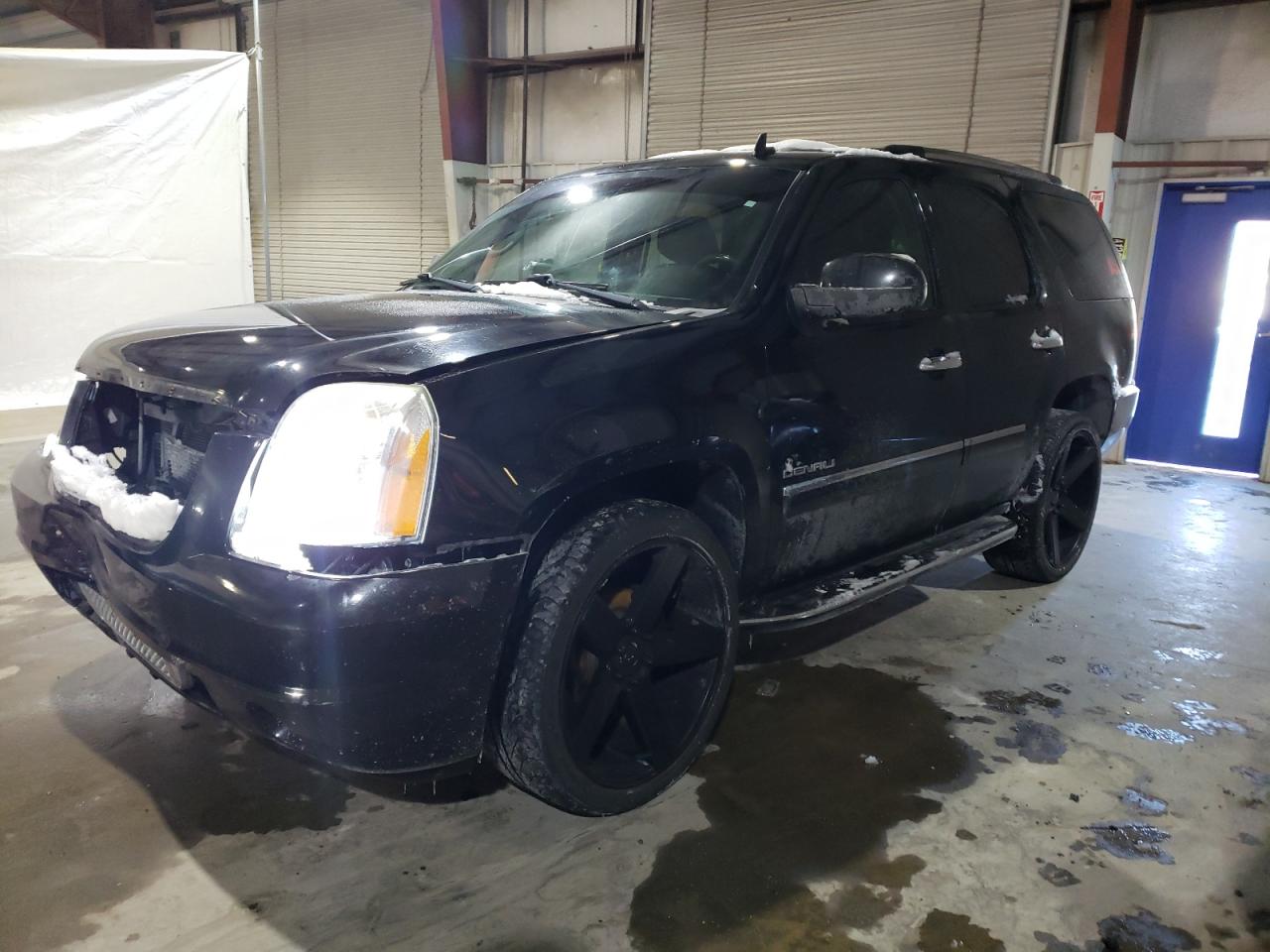 GMC YUKON DENA 2011