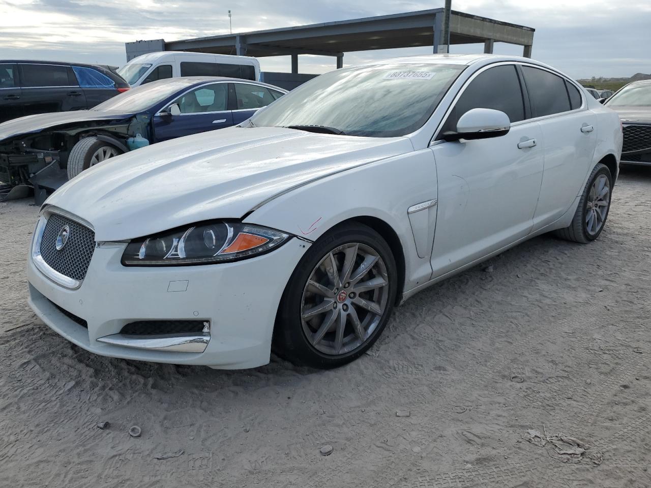 JAGUAR XF 2.0T PR 2015
