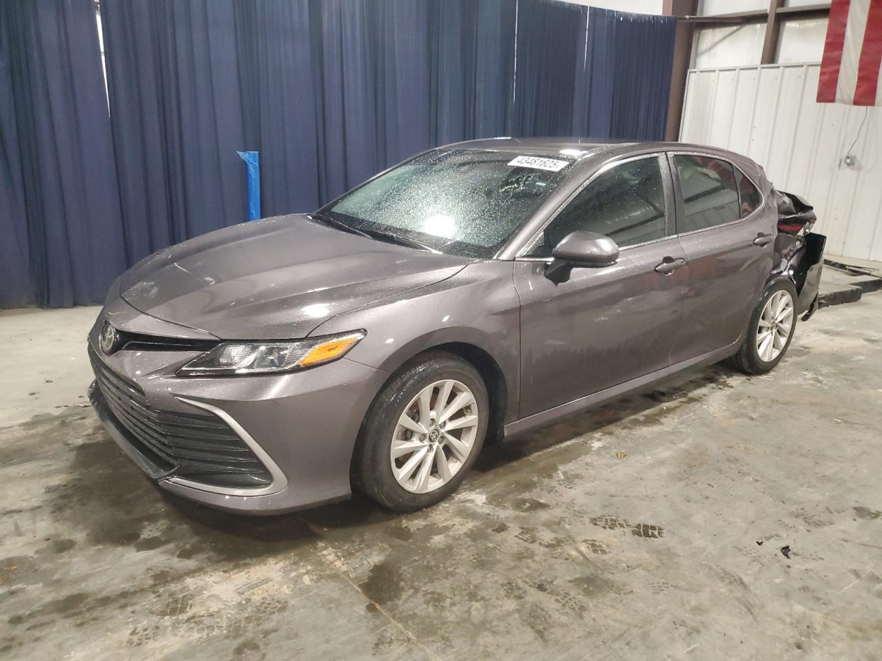 TOYOTA CAMRY LE 2023