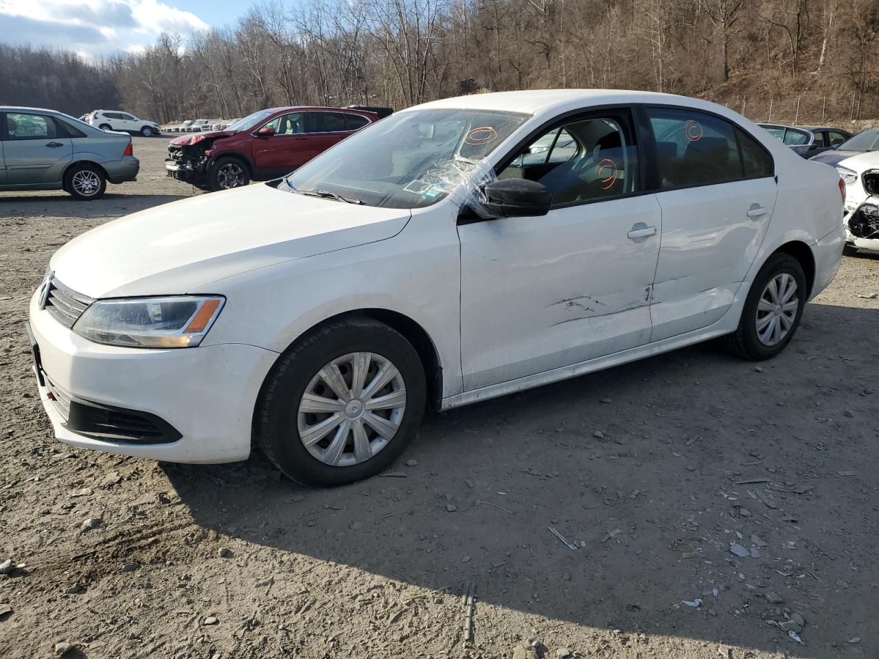 VOLKSWAGEN JETTA BASE 2013