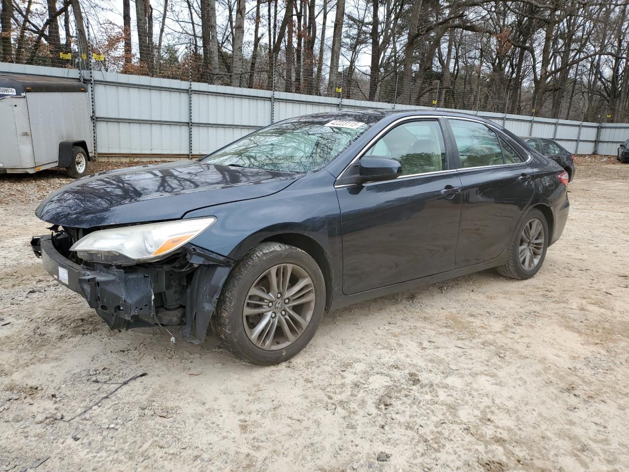 TOYOTA CAMRY LE 2015